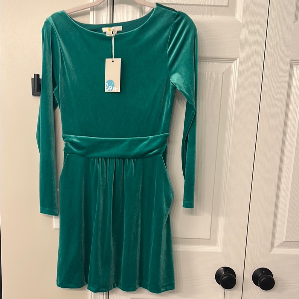 Boden Green Long Sleeve Fit and Flare Dress